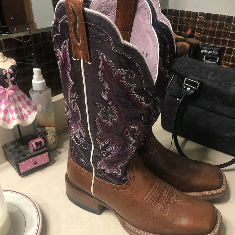 Women's ariat boots